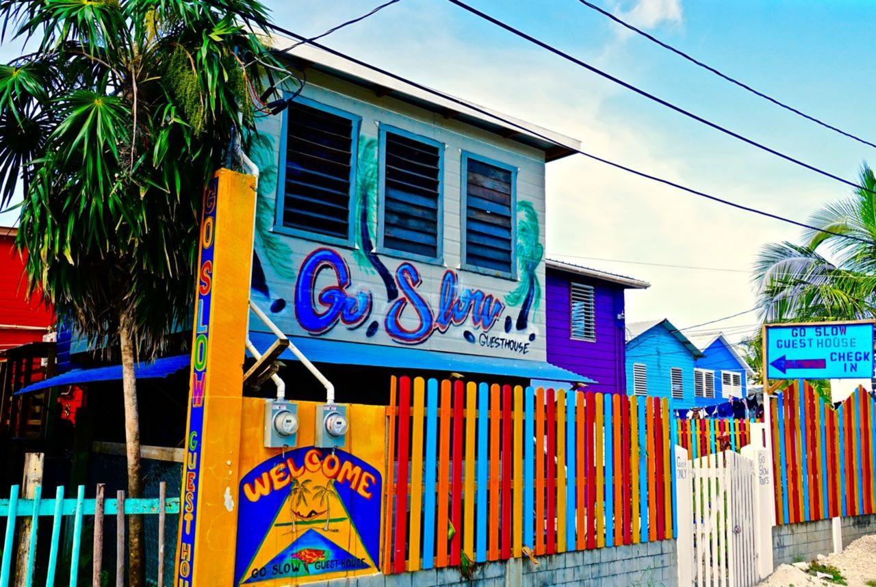 Go Slow Guesthouse Caye Caulker Exterior photo